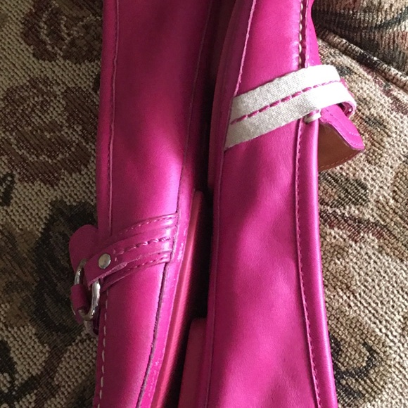 Beautiful Leather Coach Loafers in Fuschia - womens size 8.5 Medium - Picture 7 of 9